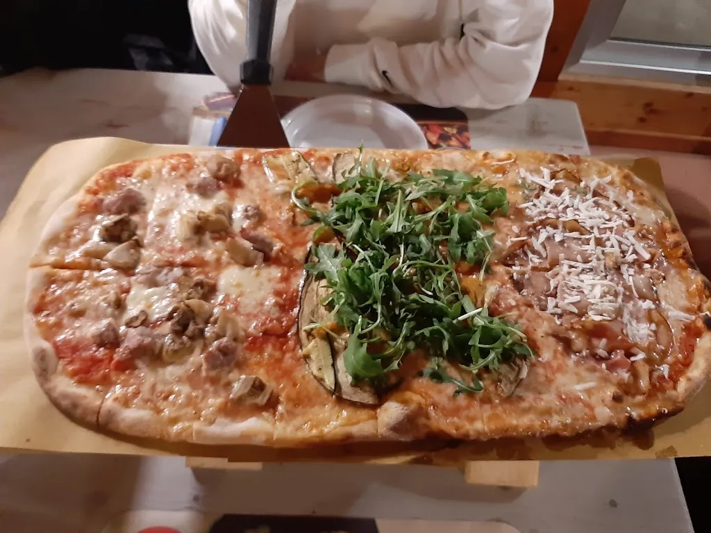 Salvatore Perrone_Lu container_Squinzano_review