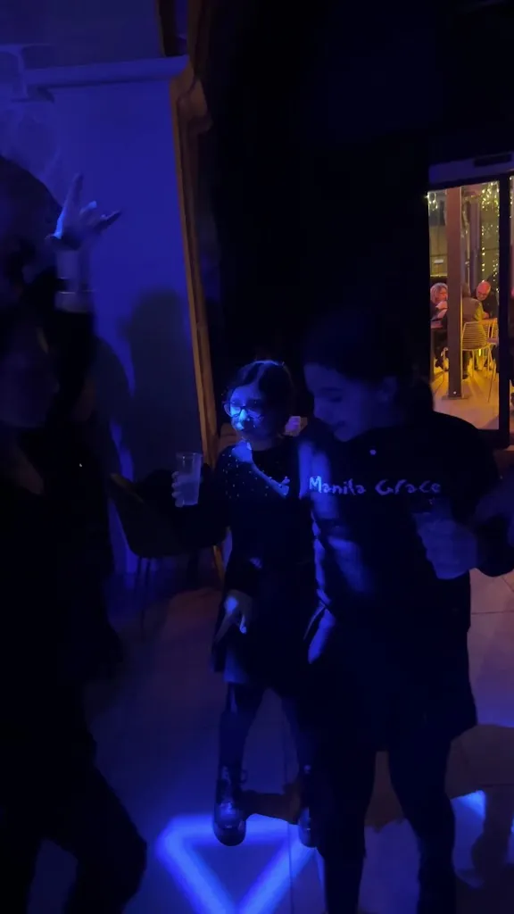 Antonio Caracciolo_Negromalto music pub_Squinzano_review