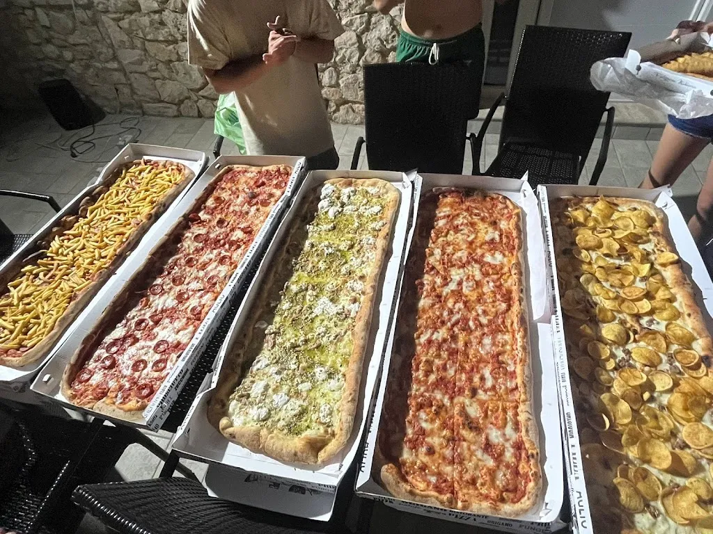 Giovanni Cassone_Pizzeria SanBasil_Statte_review