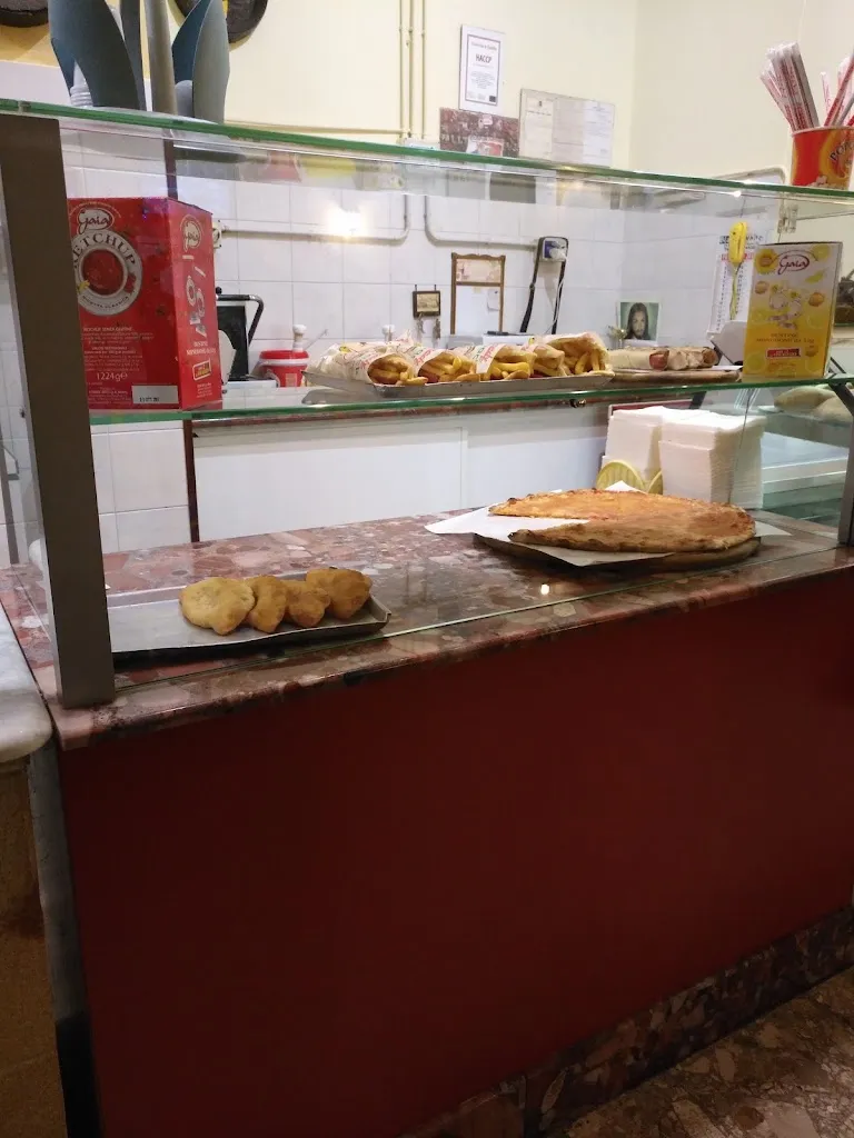 Black & White_Statte_slider_image_3