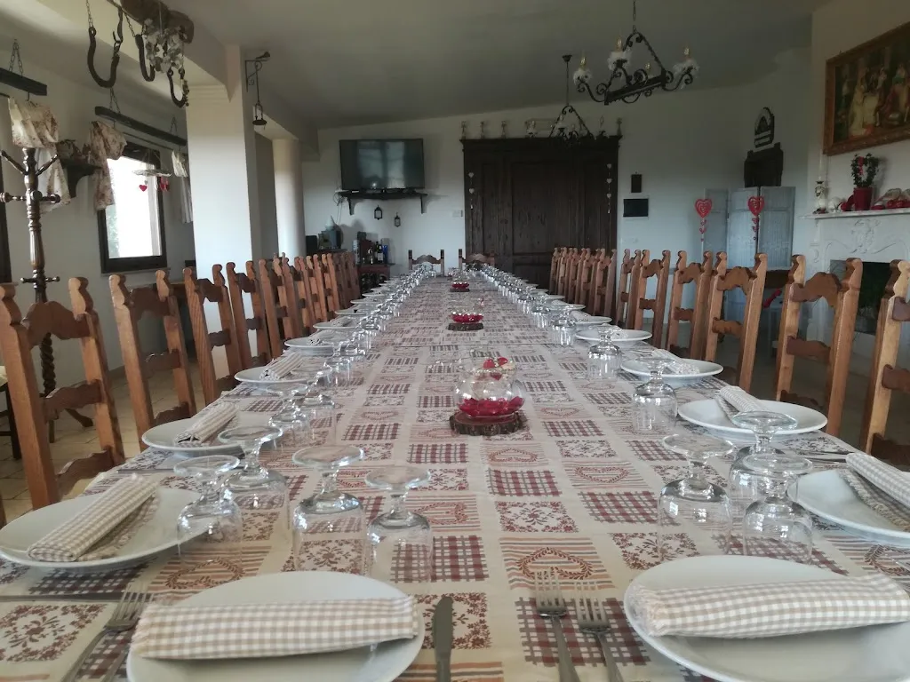 Agriturismo San Michele in Triglie restaurant in Statte