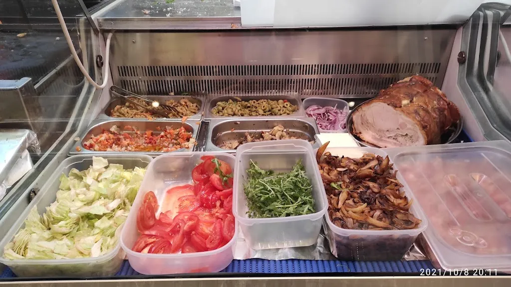 Zio Miki_Sternatia_slider_image_2