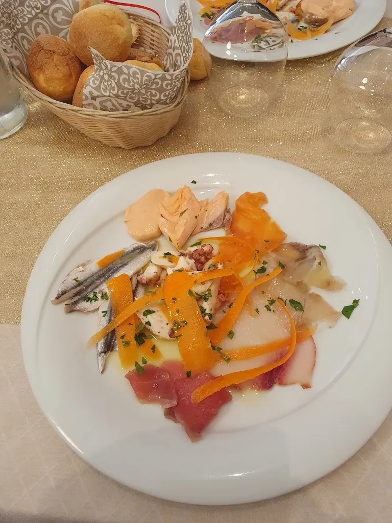 Donato Finiguerra_Godot_Stornarella_review