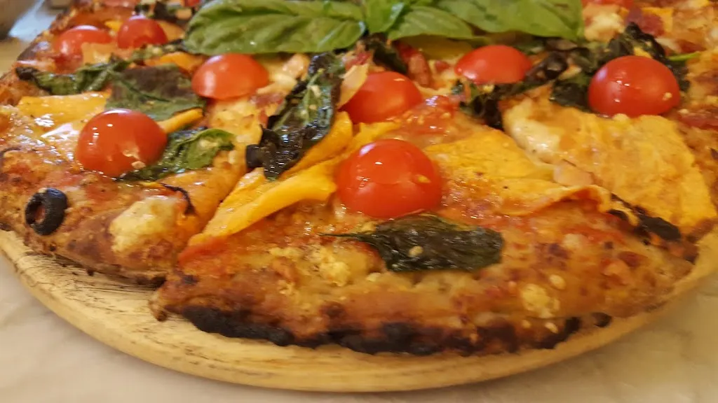 Free Time Di Dibello Michele_Santeramo in Colle_slider_image_3