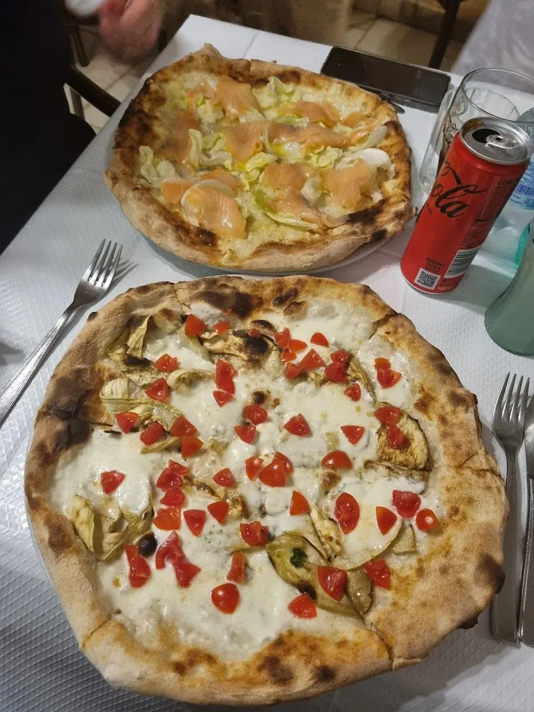 Pizzeria Rustica - Santeramo in Colle_Santeramo in Colle_slider_image_3