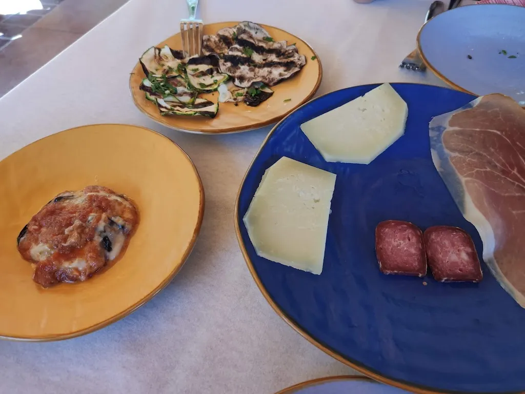 Luca Zanni_Villaggio Ristoro La Cascata_Civitaluparella_review