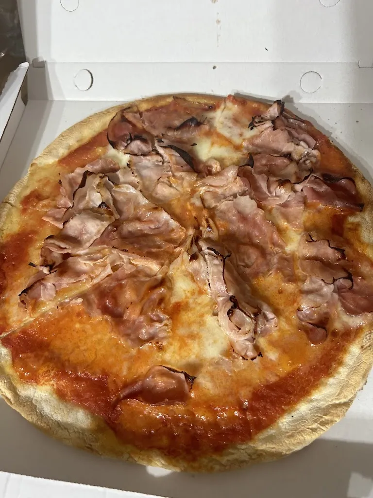 Amy Polezhaev_Green Elf_Santeramo in Colle_review