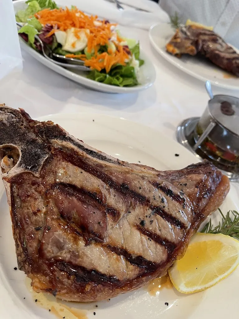 Nahid Sakkaf_Le Ginestre_Civitaquana_review