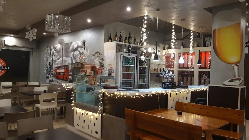 Pizzeria piccadilly restaurant in Santeramo in Colle