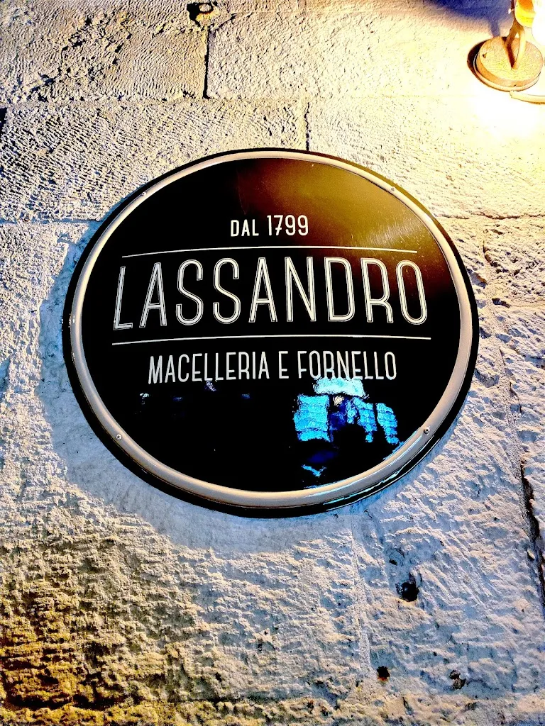 Piero Catucci_Macelleria Lassandro_Santeramo in Colle_review