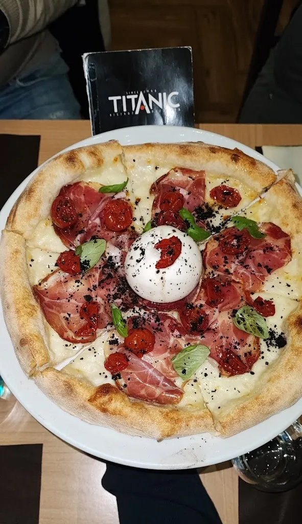 Menu_Titanic Bistrot_Surbo_image_8