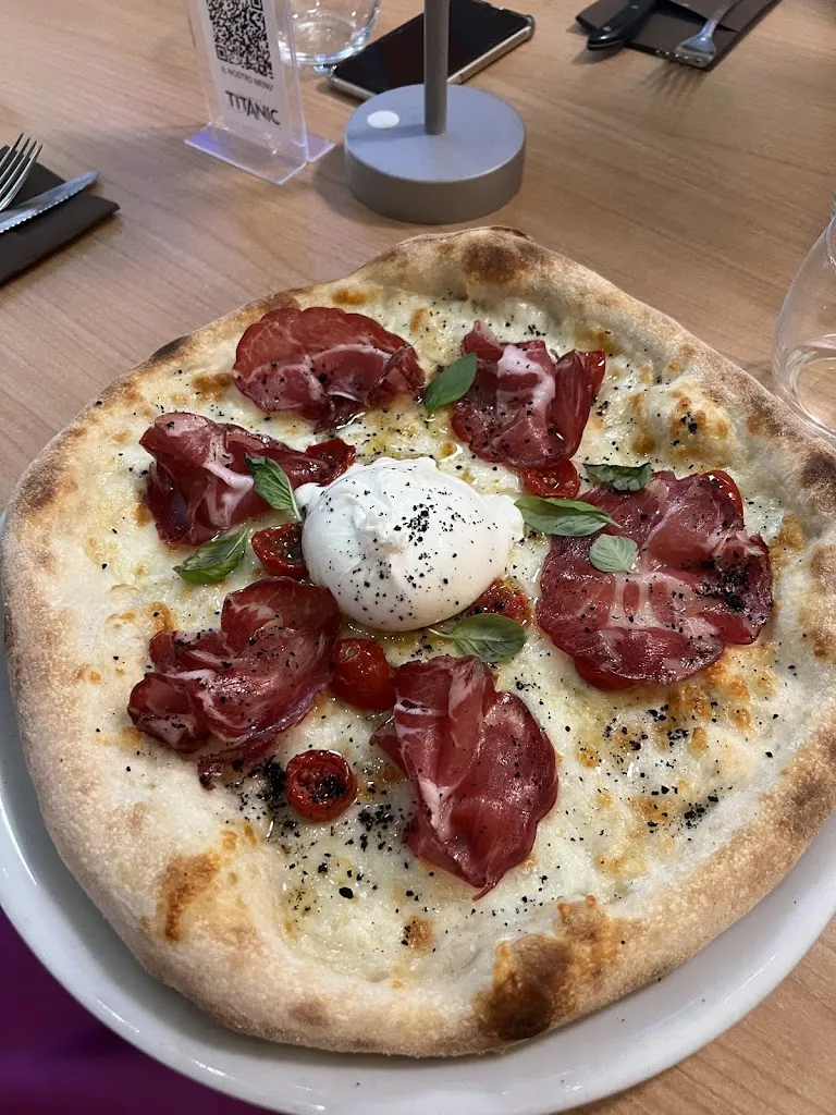 Titanic Bistrot_Surbo_slider_image_2