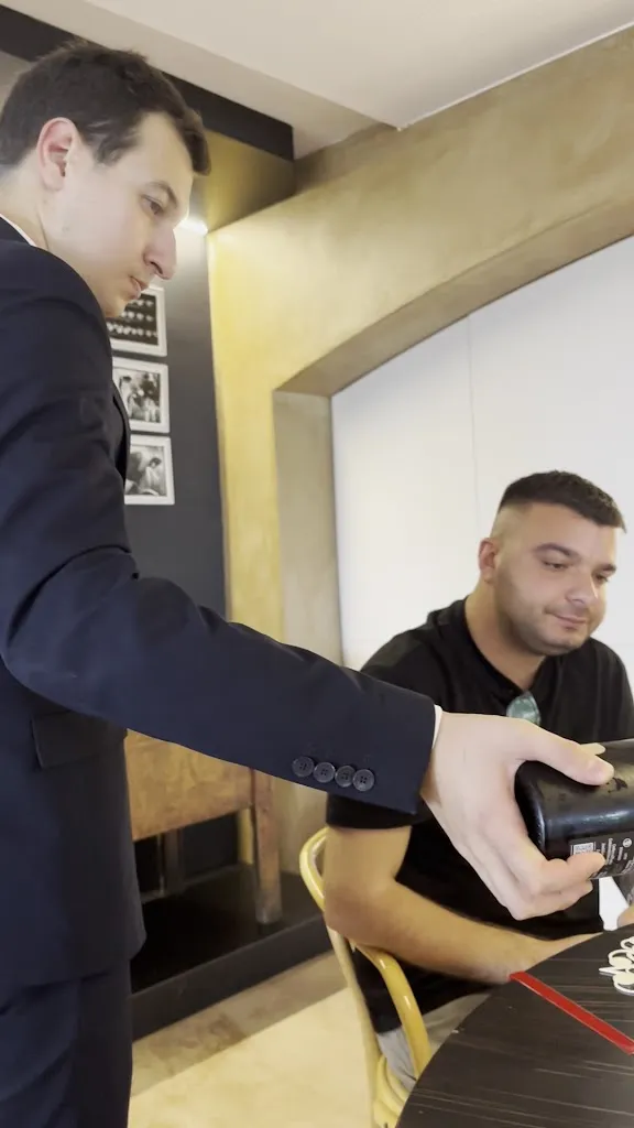 Marco Chiacchiaretta_La Bandiera B&B_Civitella Casanova_review