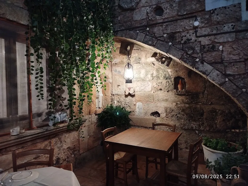 TRATTORIA CASALE URBANO_Tiggiano_slider_image_2