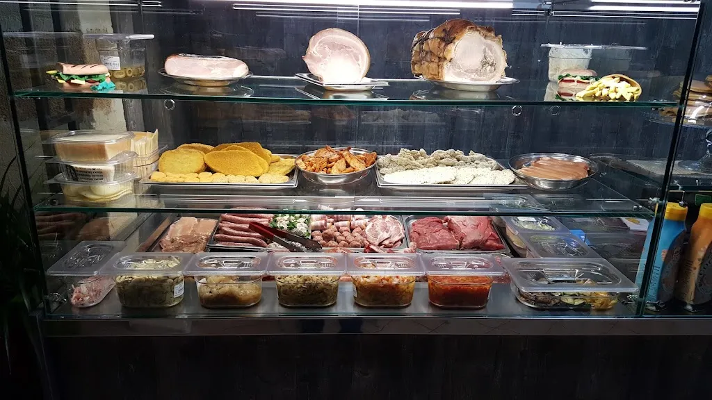 Paninoteca ENGEL restaurant in Torchiarolo