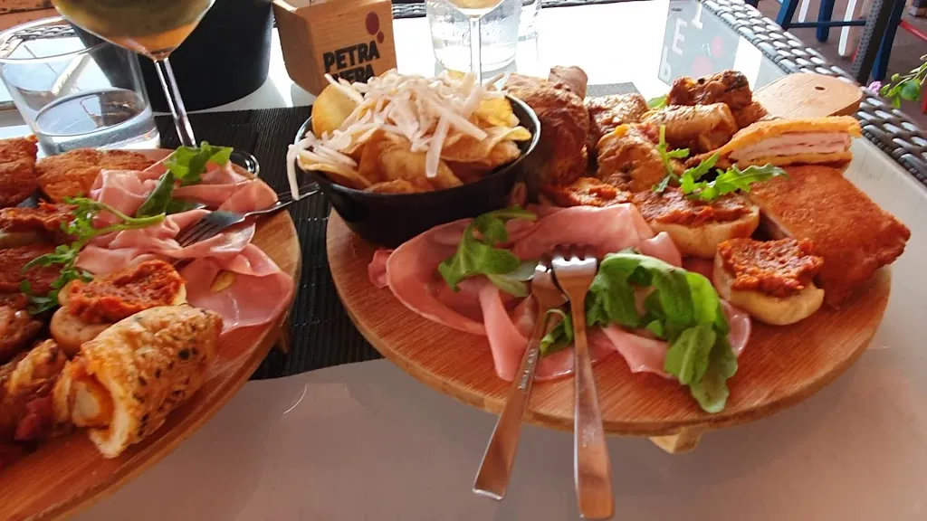 Petra Nera_Torre San Giovanni_slider_image_2