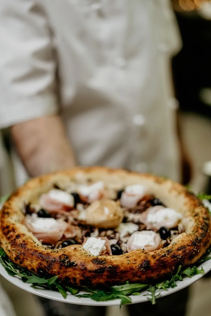 La Cueva_Torre Santa Susanna_slider_image_1