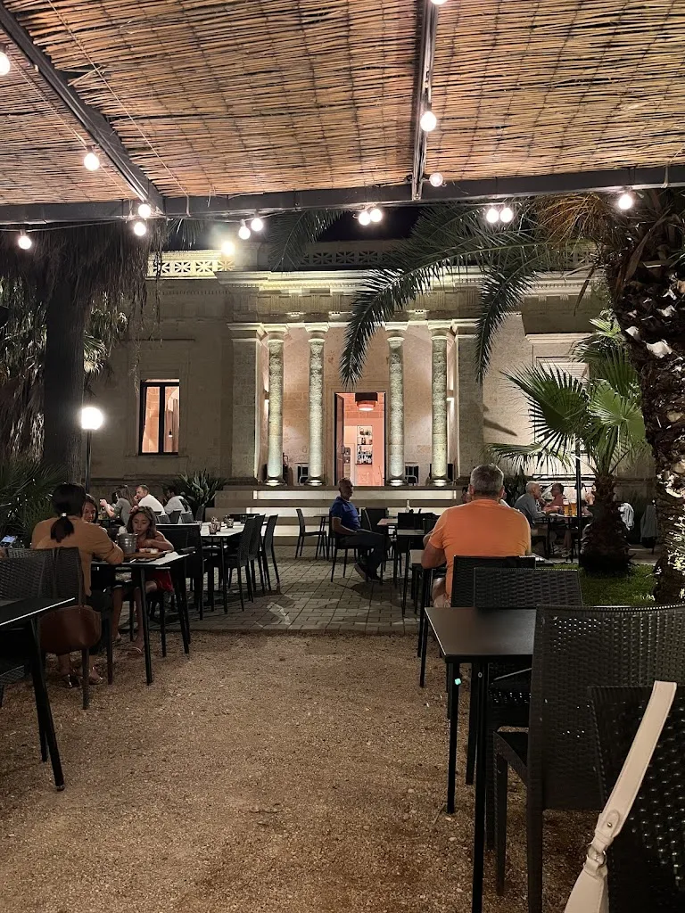 Christian CANDITA_Villa Pinciana_Torre Santa Susanna_recensione