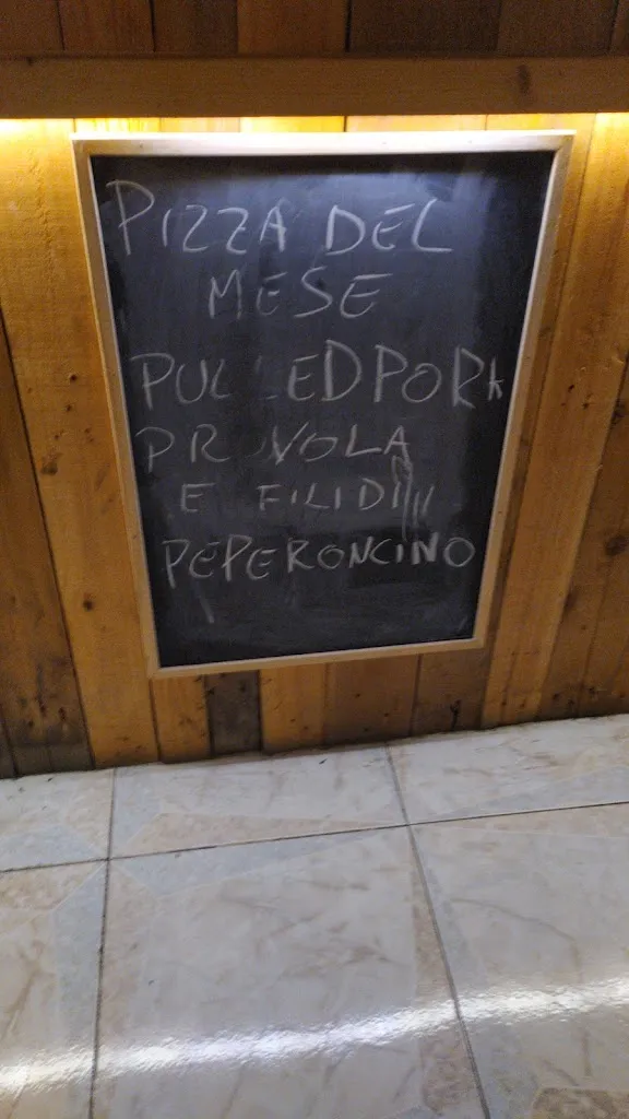 Graziano Rizzello_La Ragnatela_Taurisano_review