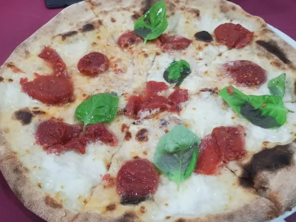 Menu_Capricci di pizza_Taurisano_image_9