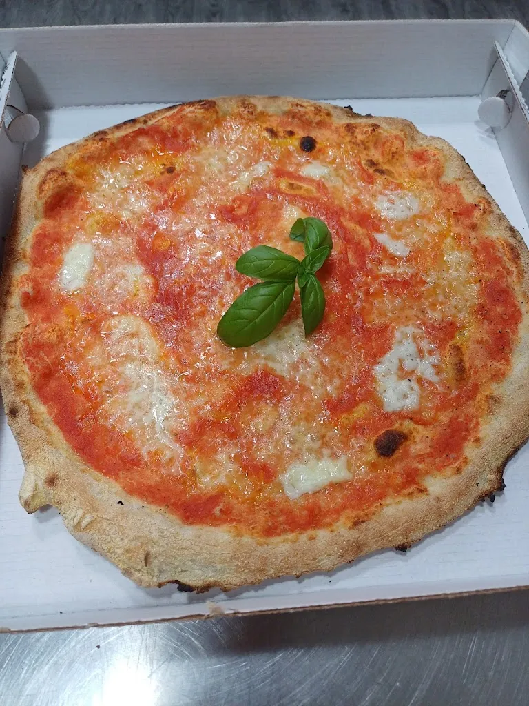 Menu_The Brothers' pizza_Taurisano_image_5