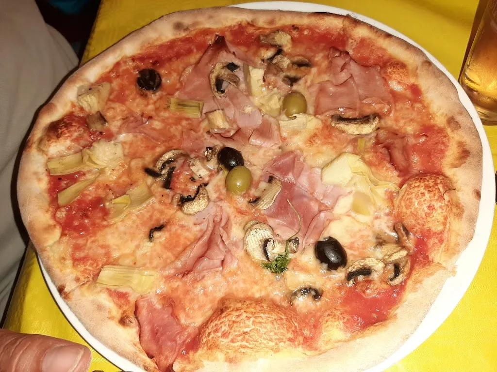 Menu_Pizzeria Del Castello_Taurisano_image_2