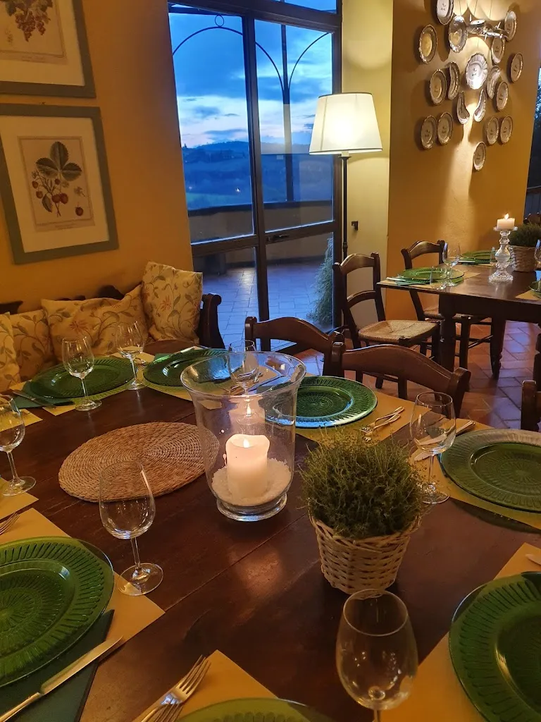 Ristorante Podere Torricella_Torricella_slider_image_3