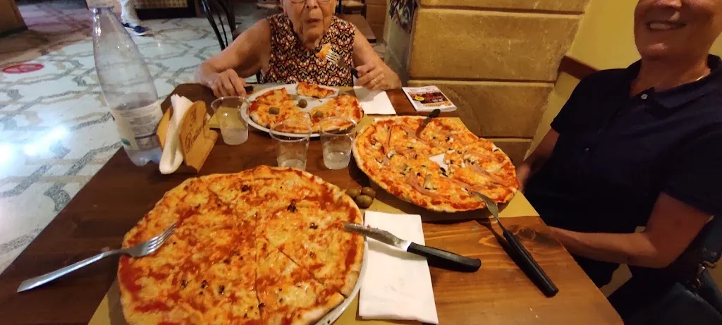 isabelle oliva_Al Rusticone da Nino_Trepuzzi_review