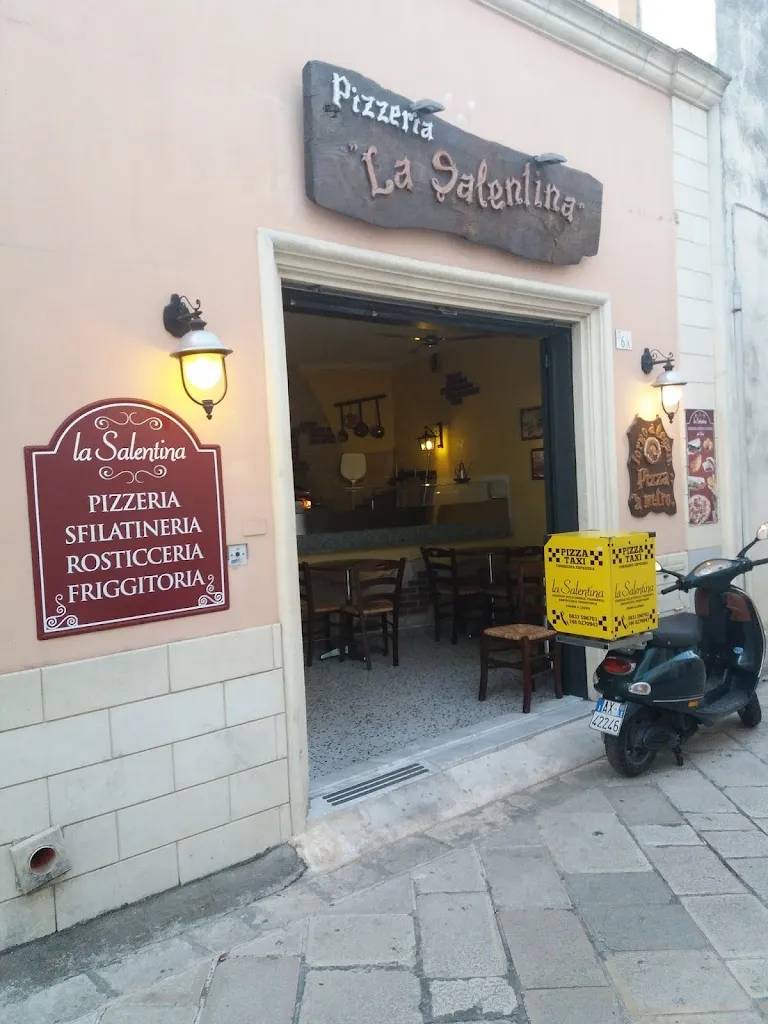 Sfilatineria Pizzeria La Salentina di Abbate Ubaldo_Tuglie_slider_image_1