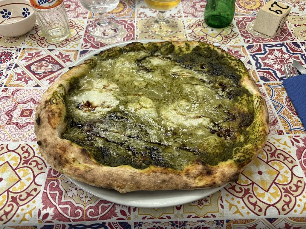 Michal Míka_DeGustibus - Turi_Turi_review