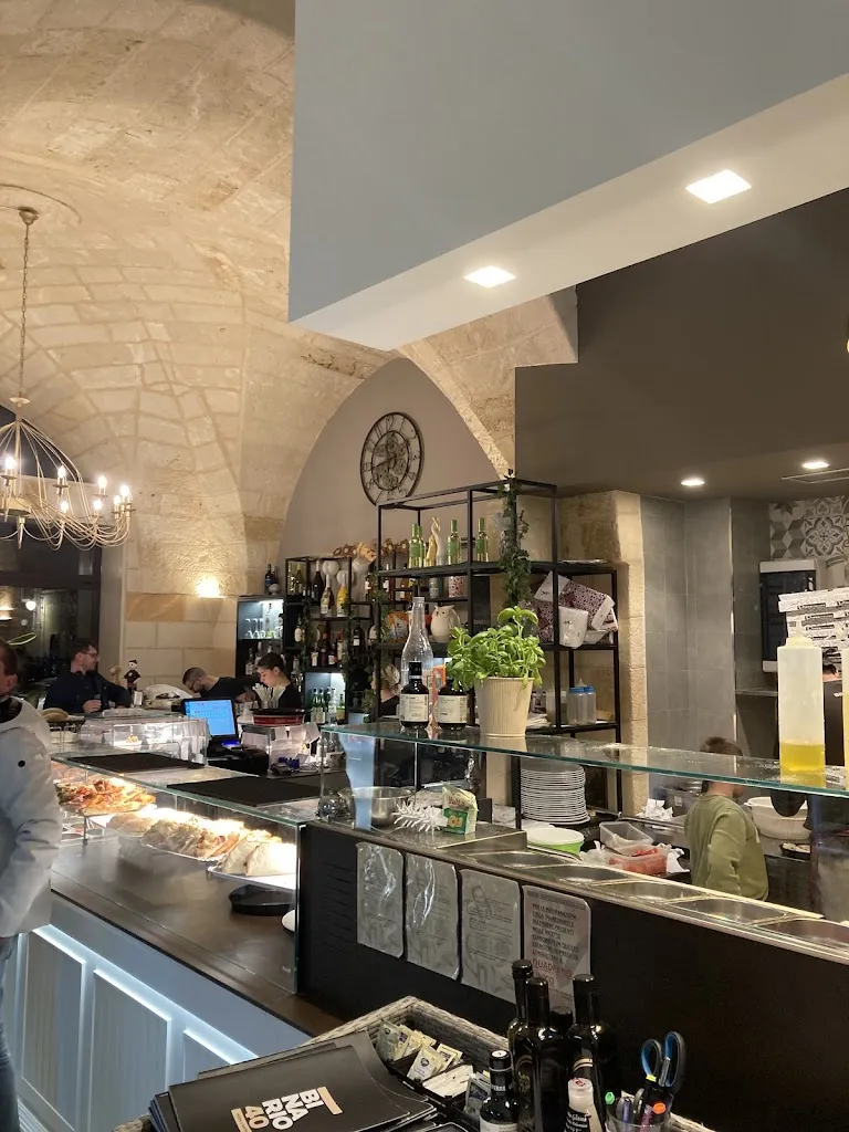 giu marek_BINARIO 40 PIZZA & BISTROT_Tuturano_review