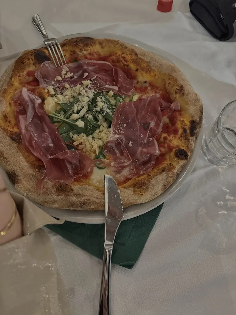 Rebecca Morleo_Pizzeria Sud Est_Uggiano Montefusco_recensione