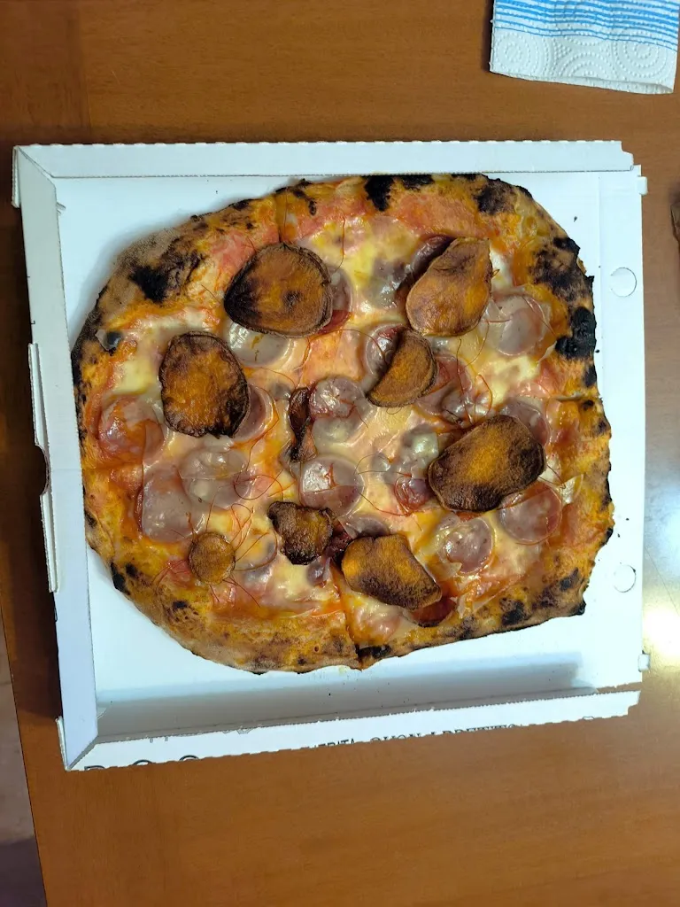 Daniele Celi_L'arte della Pizza_Torremaggiore_review