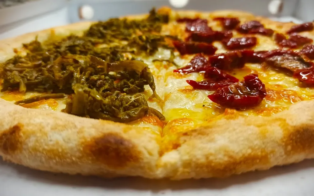 Menü_33 APRILE Disco-Pub Cicchetteria Pizzeria Paposceria Piadineria Paninoteca_Torremaggiore_Bild_3