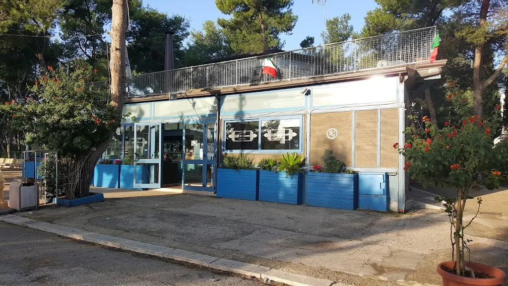 Caffè San Giacomo restaurant in Torremaggiore