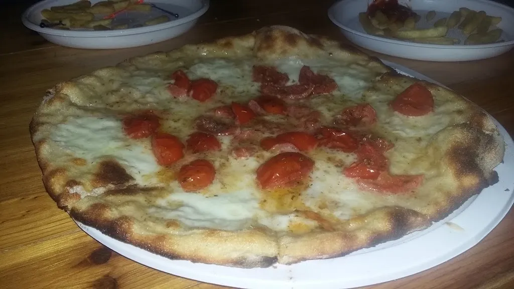 Menu_pizzeria la piazzetta_Torremaggiore_image_5