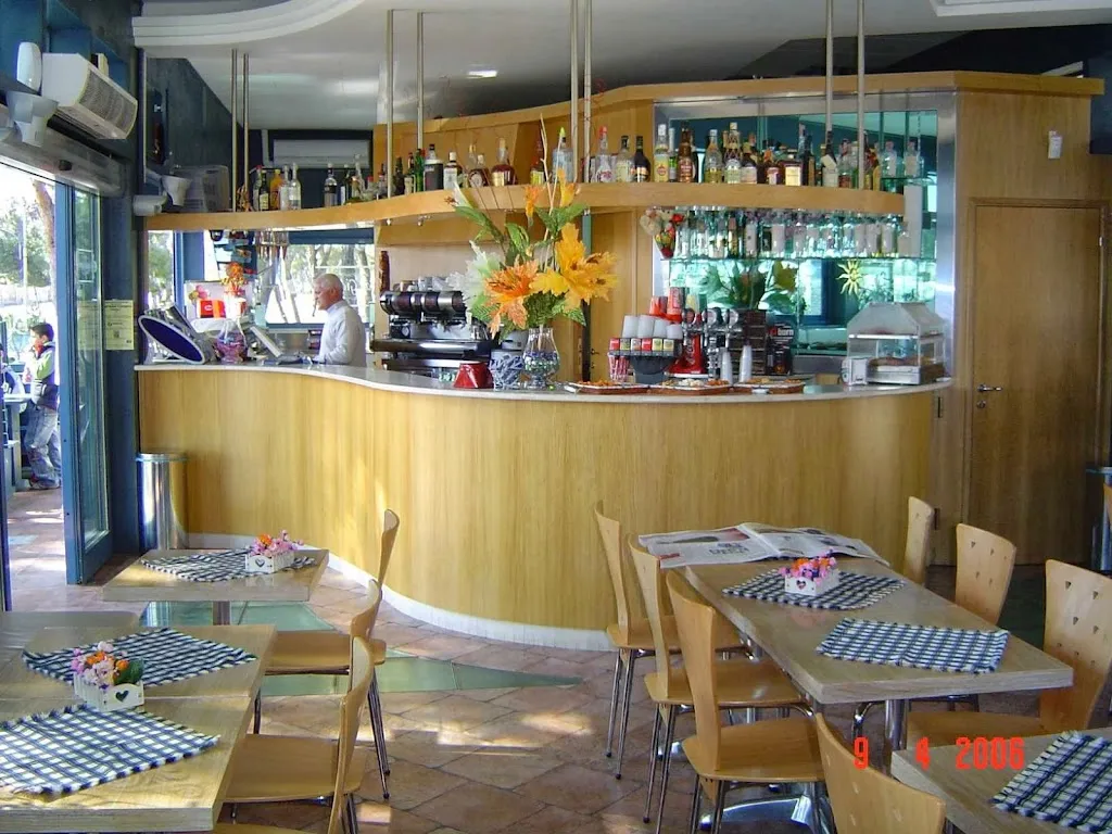 pizzeria paninoteca restaurant in Torremaggiore