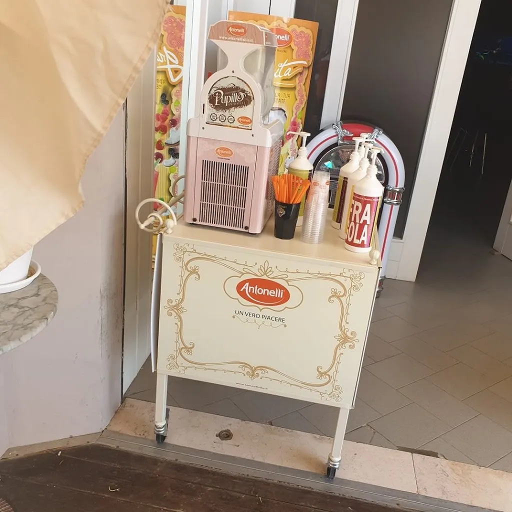 Famous cafè_Torremaggiore_slider_image_3