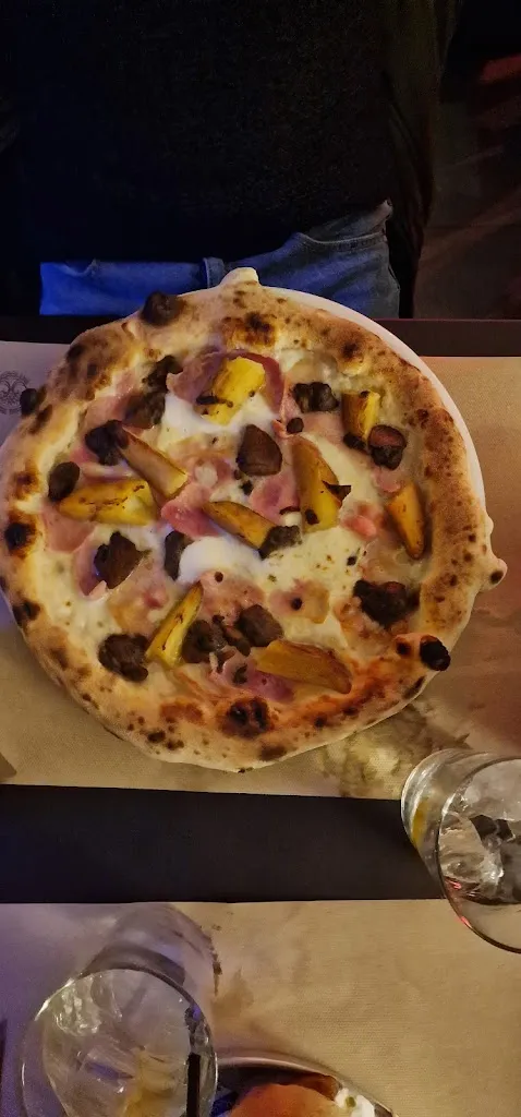 Menu_LA ZONA Pub Radical beer_Vernole_immagine_3