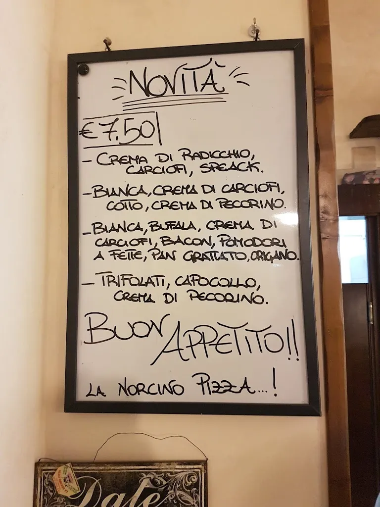 Menu_La norcino pizza_Valenzano_image_1