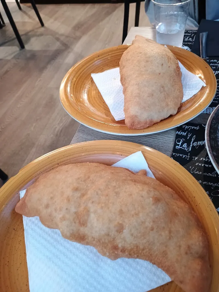 La norcino pizza_Valenzano_slider_image_3