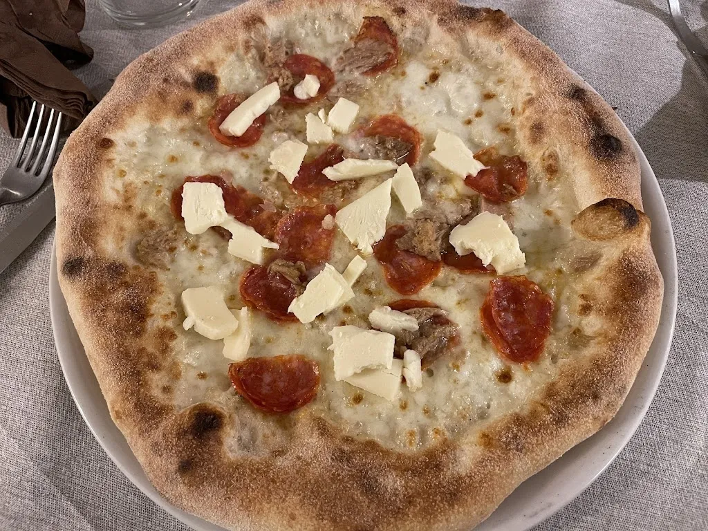 Da Enza 2.0_Villa Castelli_slider_image_2