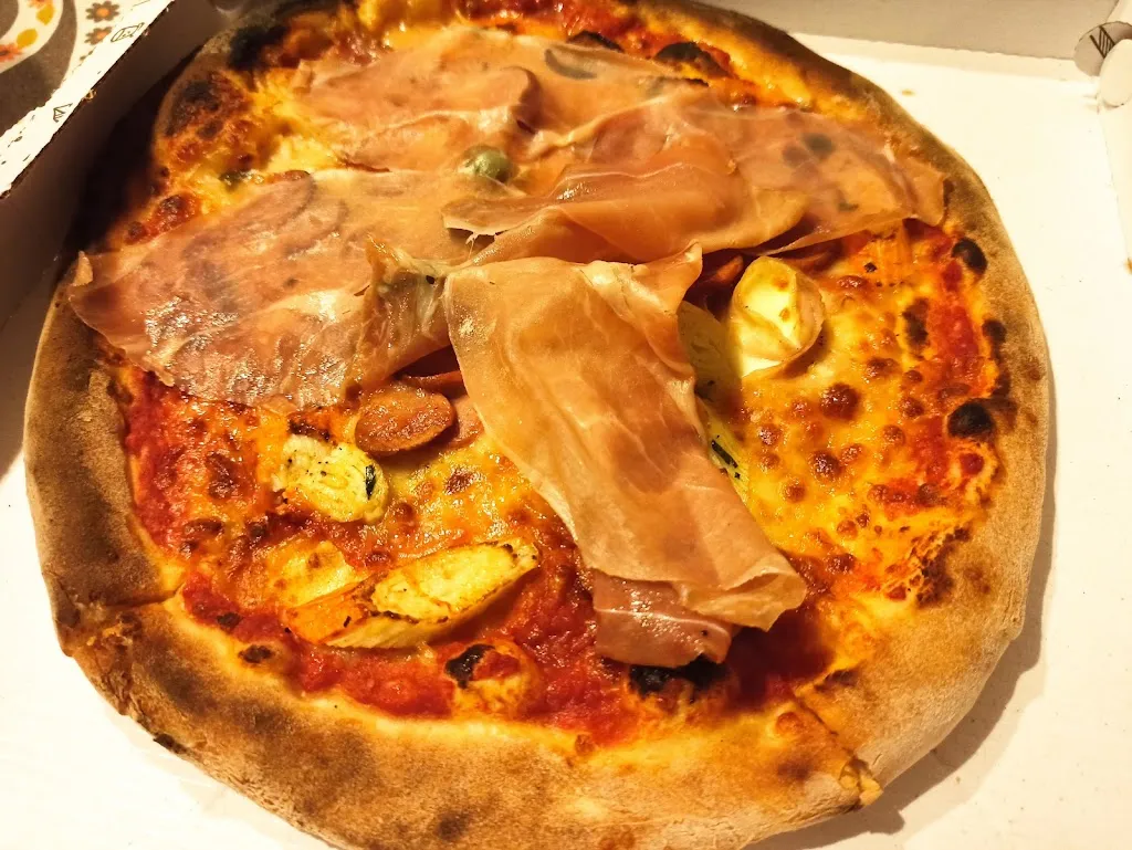 Trattoria pizzeria Belvedere_Villa Castelli_slider_image_3