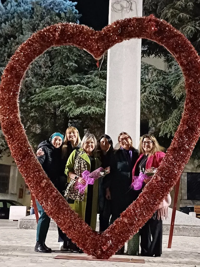 Pietro Mastropietro_La Grotta_Villa Castelli_review