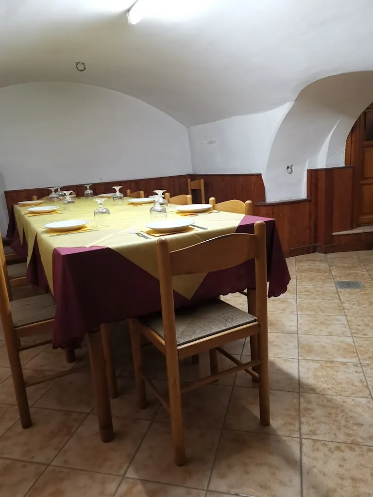 La Grotta_Villa Castelli_slider_image_1