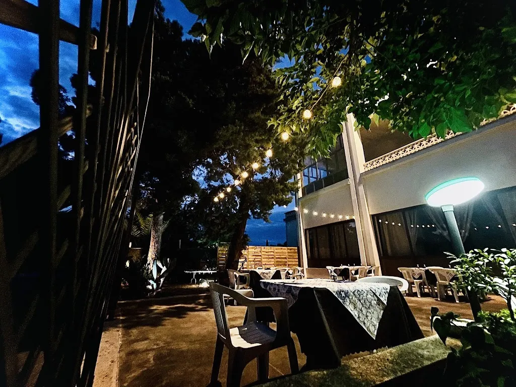 Villa Antoglia restaurant in Villa Castelli