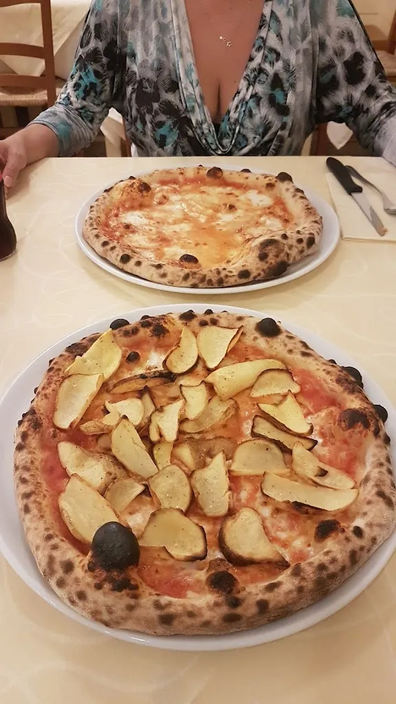 Menu_Pazzi Per Pizza_Villa Castelli_immagine_7