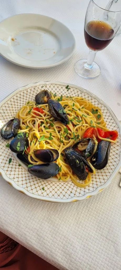 Menu_E c' t' meng!_Zapponeta_image_5