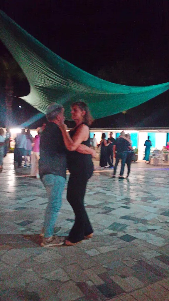 Nadezda Volkova_La Caravella_Zapponeta_review