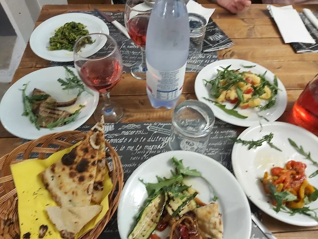 Pizzeria Mamova_Zollino_slider_image_3